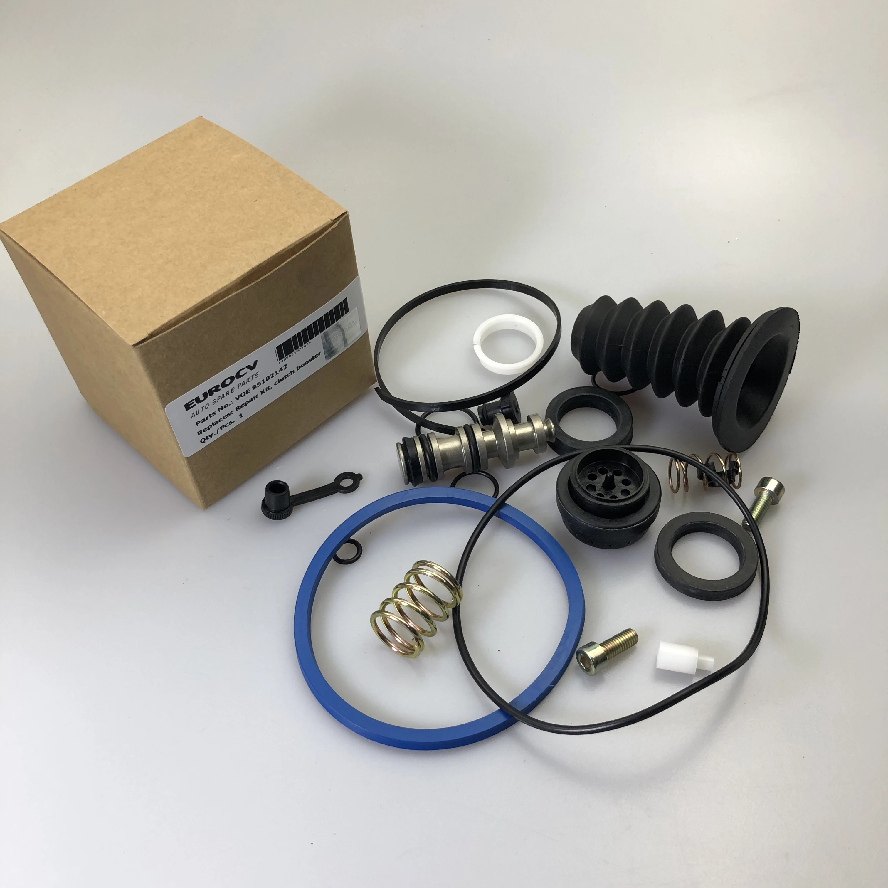 Spare Parts for Volvo Trucks VOE 3093098 85102142 Clutch Booster Repair Kit
