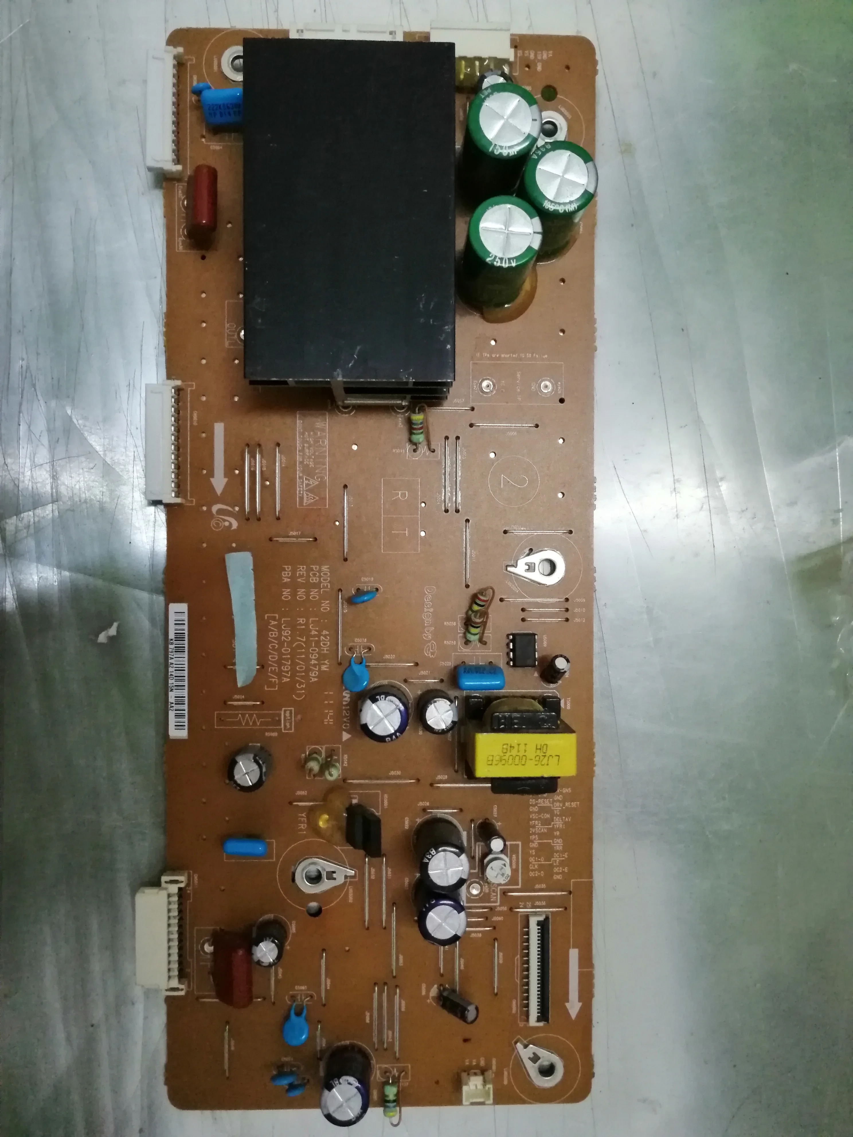 LJ92-01797A LJ41-09479A connect with power supply Y board LCD BoarD S42AX-YD15 T-CON connect board Video