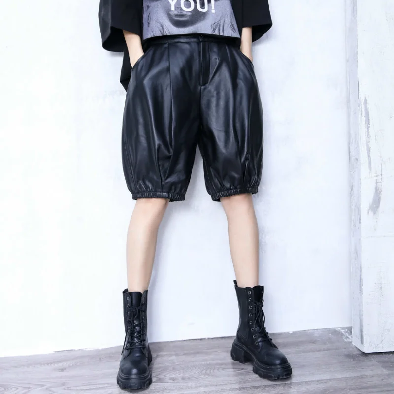 

Loose Women Genuine Leather Knee Length Shorts Autumn Winter New Sheepskin Bloomers Harem Shorts Street Casual Black Shorts