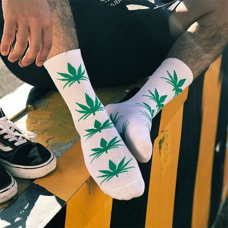 

Fashion Comfortable Cotton Socks Leaf Maple Leaves Casual Long Paragraph Hemp Weed Boat Socks Spring And Autumn SoxHigh Quality