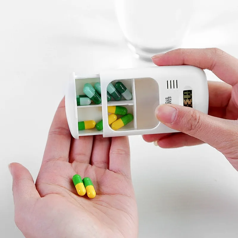 Mini Portable Pill Reminder ยานาฬิกาปลุกอิเล็กทรอนิกส์กล่องจอแสดงผล LED นาฬิกาปลุกเตือน Small First Aid Kit