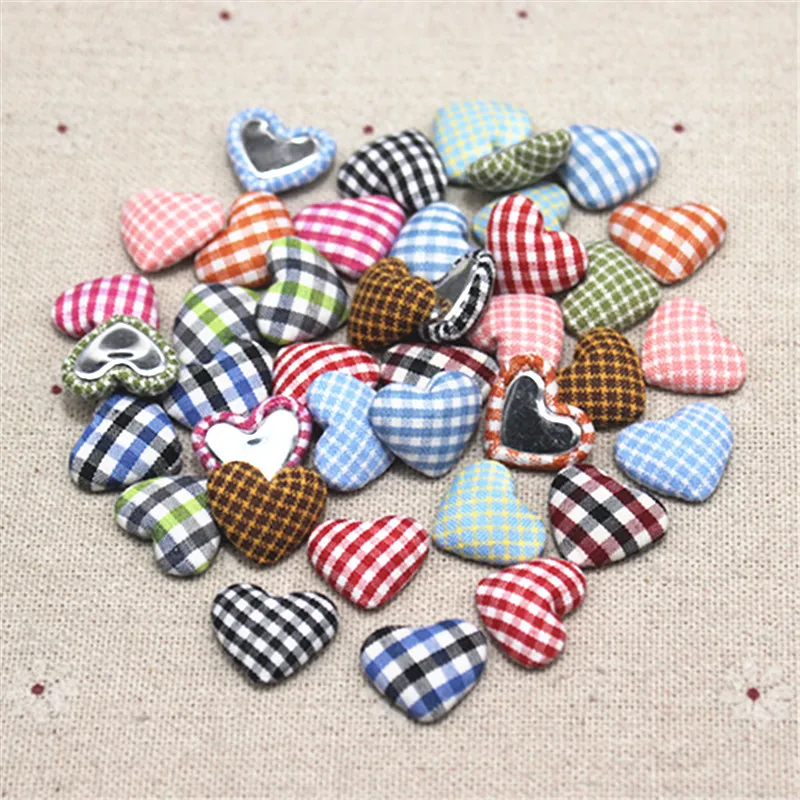 50 sztuk 17mm mieszane kolory kraty tkaniny pokryte serca Flatback przyciski domu ogród rzemiosło Cabochon Scrapbooking DIY