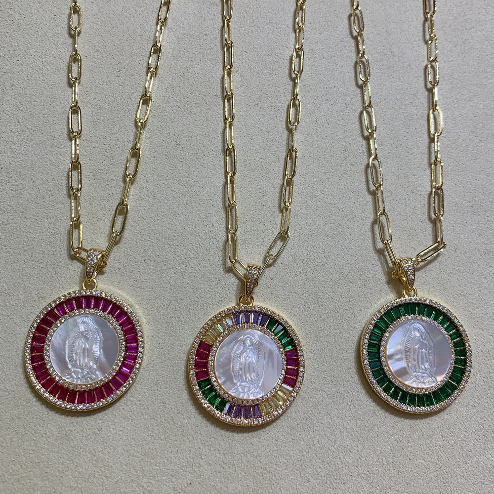 

Round Medal Guadalupe Virgin Necklace Green Red Crystal Zircon MOP Sea Shell Pendant Necklaces Religions Jewelry For Women