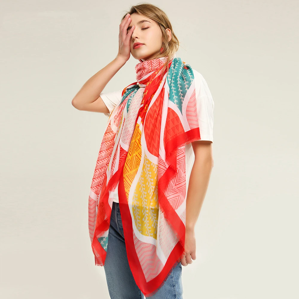 

2020 New Trendy Zigzag Print Fringe Scarves Shawls Long Women Soft Floral Pattern Beach Wrap Scarf Hijab 6 Color Free Shipping