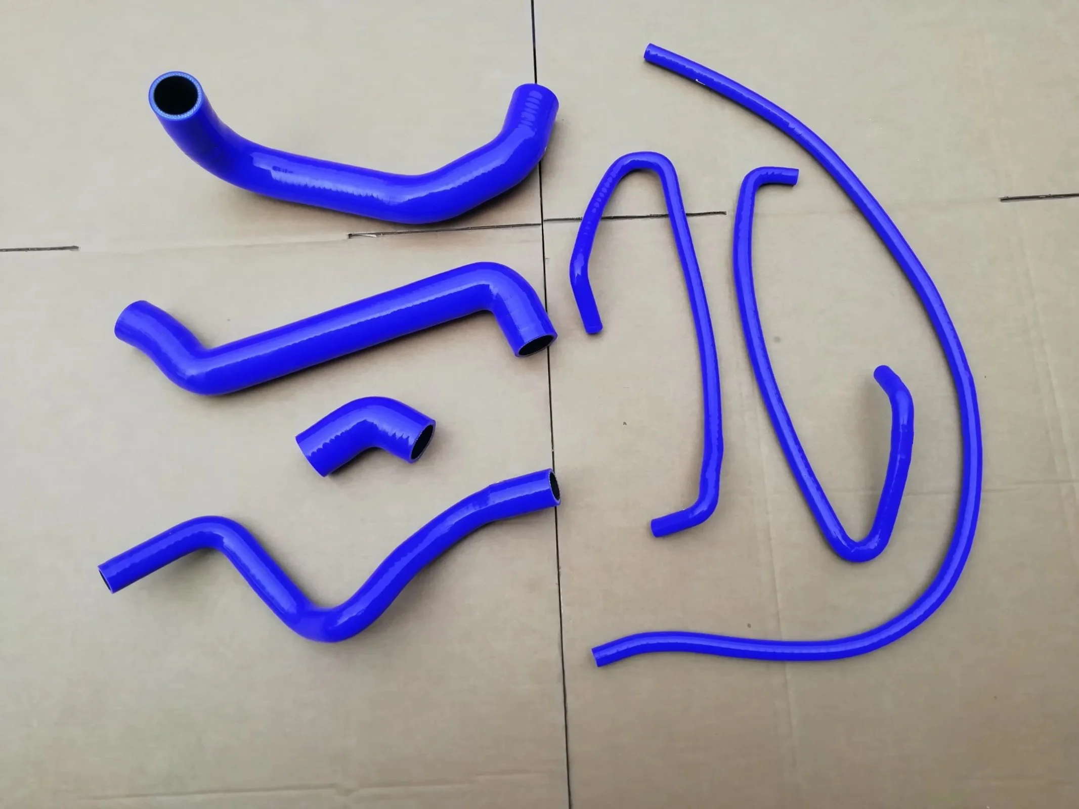 

For Mercedes Benz SL500 R129 Radiator Water Coolant Hose 5.0L V8 1990 1295010382 1295010082 1295011082 A1298320594 A1298320694