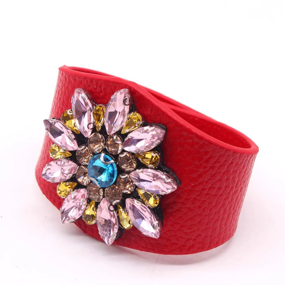 European Fashion Punk Wide Crystal Flowers Leather Bracelets for Women Charm Cuff Bracelet Statement Jewelry