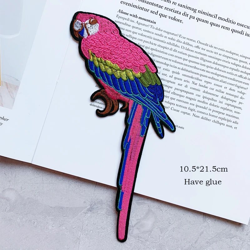 Clothing Accessories Wholesale patches Badges Cartoon animal Parrot Embroidery patch Sewing Supplies iron on badges