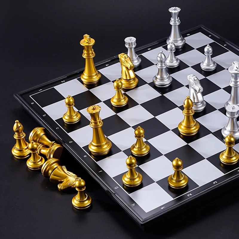 

32/36cm Big Size Medieval Chess Sets With Magnetic Large Chess board 32 Chess Pieces Table Carrom Board Games Figure Sets szachy