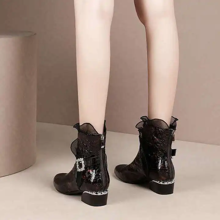 Botas cortas de charol para mujer, botas cortas de tubo medio de tacón grueso, botas grandes térmicas puntiagudas, nuevo estilo, Otoño Invierno