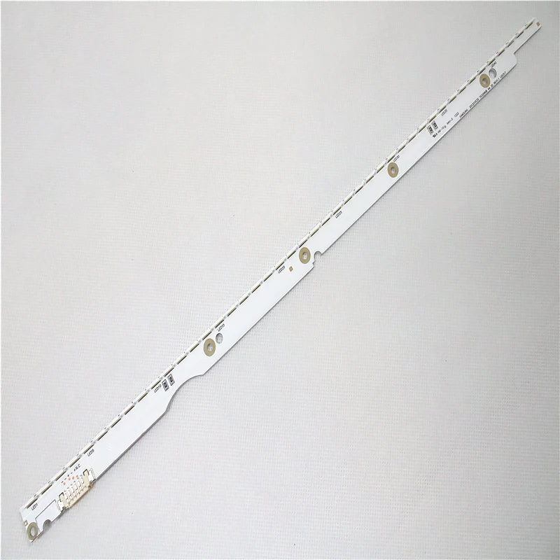 2PCS LED Backlight strip 44 lamp For 2012svs32 7032nnb 2D V1GE-320SM0-R1 32NNB-7032LED-MCPCB UA32ES5500 UE32ES6557 6V/LED