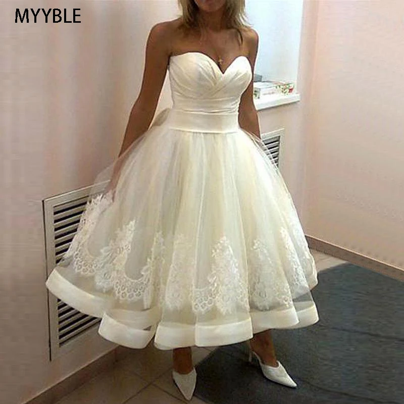 

Customized Beach Wedding Dress Tea Length Wedding Dresses Sweetheart A Line Lace Up vestido de noiva curto Appliques Bridal Gown