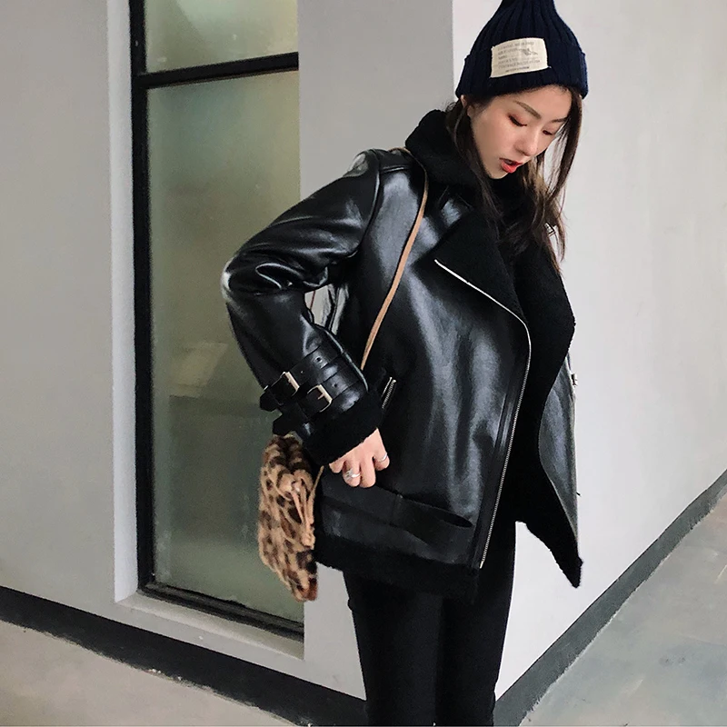 Black Biker Coat Winter Women Leather Jacket High Quality Thick Warm Lambswool Jackets Zipper Sashes Fashion PU Jacket Female