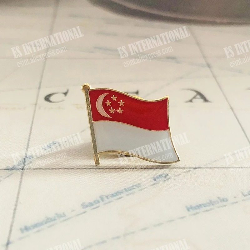 Singapur flaga narodowa przypinki na klapę kryształ epoksyd metal emalia odznaka farba broszka pamiątkowy garnitur osobowość pamiątkowe prezenty