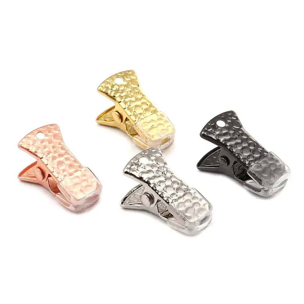 10PCs Doreen Box Carved Pattern Silicone Iron Clips Jewelry Findings Gun Black Silver Color Clip  20x10mm