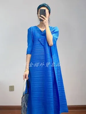 HOT SELLING Miyake Fashion fold v-neck half sleeve solid loose dress IN STOCK