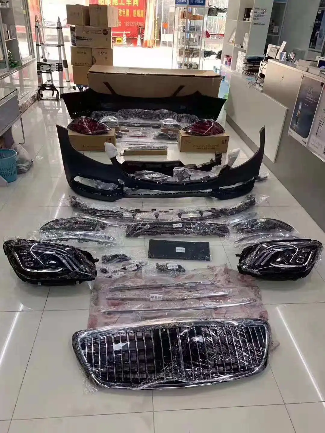 S Class Upgrade Body Kit Include Front Rear Bumper And Grille Auto Parts For Benz S Class W222 to Maybach