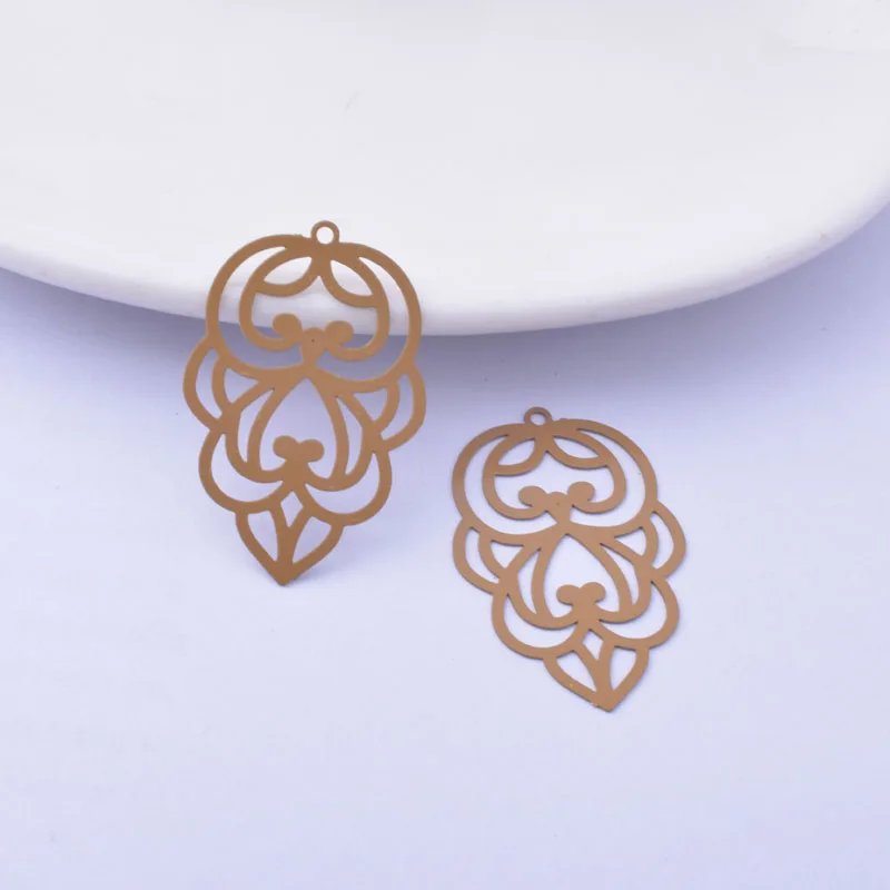 30 Stück AC12445 30*20mm Messing Bemalte Blumen-Ausstanzanhänger DIY Schmuck Ohrring-Zubehör – Detail 11