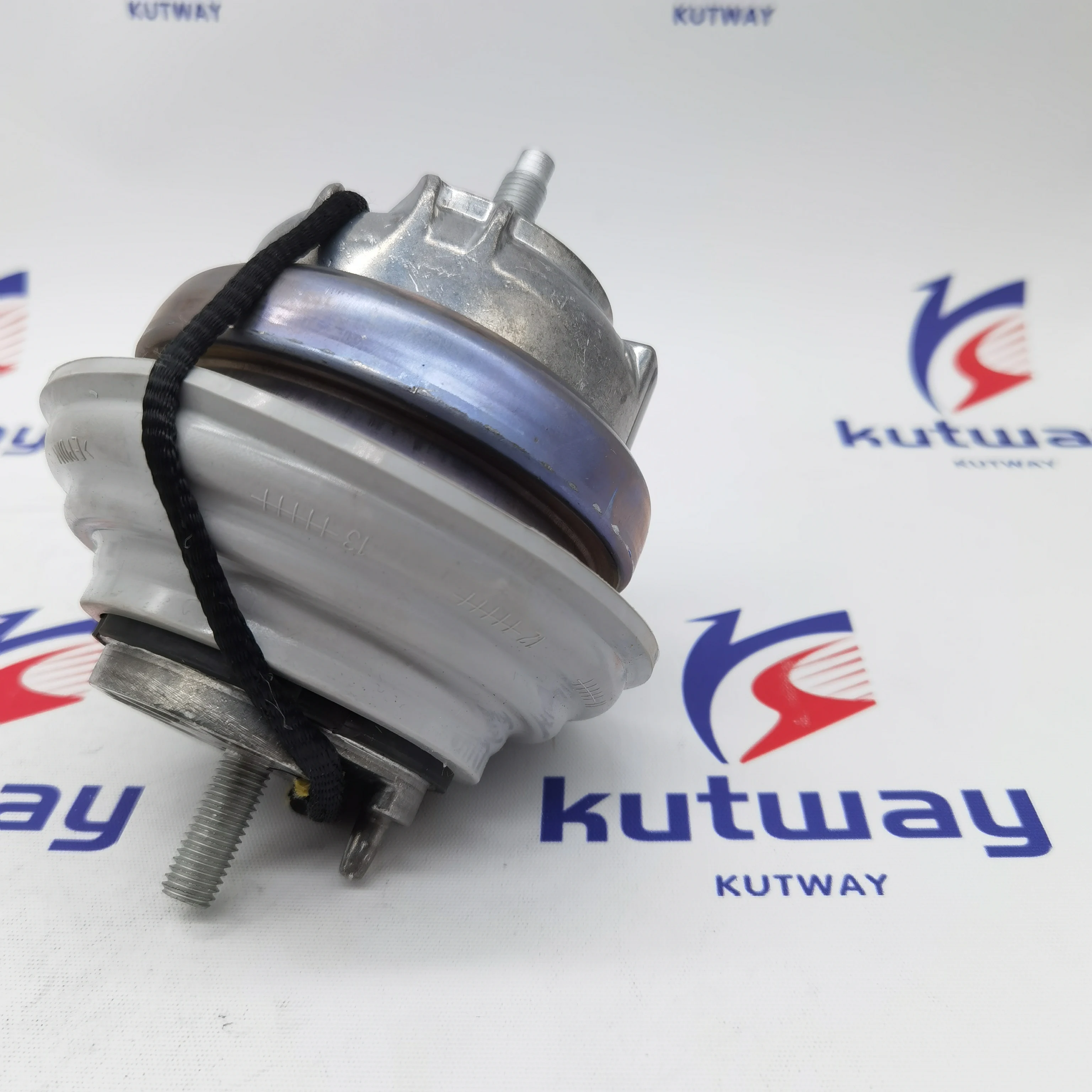 Kutway Engine Mount Assembly  Fit for New XF V8 Front Engine Mounting Mount  OEM: C2Z5066