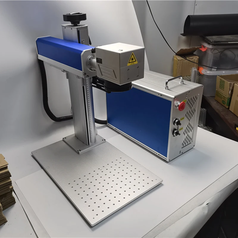 30W Raycus Fiber Laser Marking Machine 50W MAX Metal Engraving Machine for PVC Plastic Stainless Steel Gold Aluminum