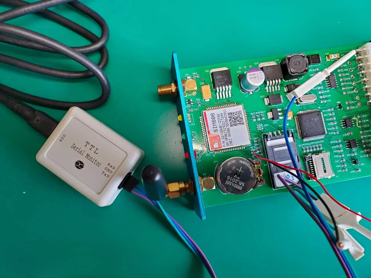 TTL مستوى UART المستمع المنفذ التسلسلي ، ومراقبة ، وتصحيح الأخطاء وتسجيل الاتصالات التسلسلية