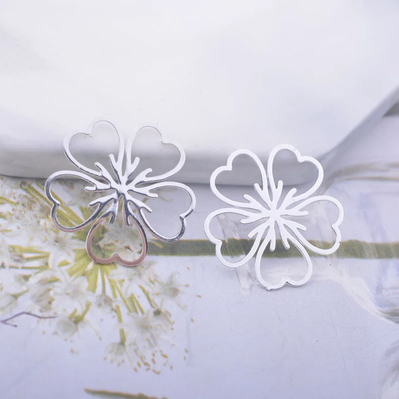 50 Stück AC12177 17mm Messing-Blumen-Abstandshalter-Anhänger Schmuckdekoration – Detail 3