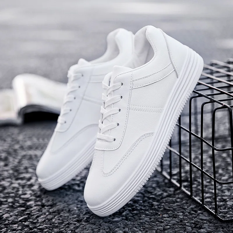 

Men's White Shoes Lace Up Casual Sneakers Summer Men Breathable Board Shoes Soft Mens Vulcanized Shoes Outdoor Walking Sneakers