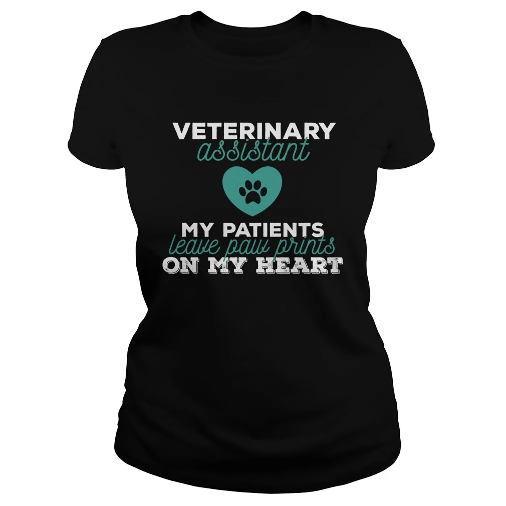 

Veterinary Assistant My Patients Leave Paw Prints On My Heart Women's T-Shirt