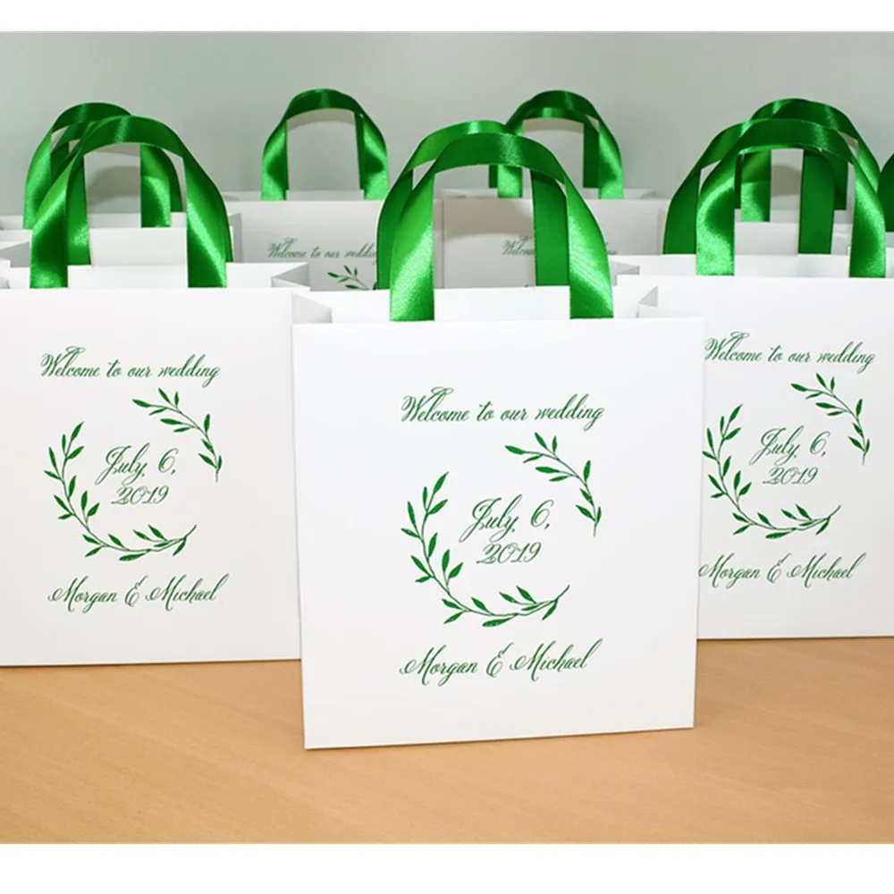 Personalized 25 Greenery Wedding Welcome Bags with satin ribbon & custom names, Elegant Green  bag for wedding favor for guests