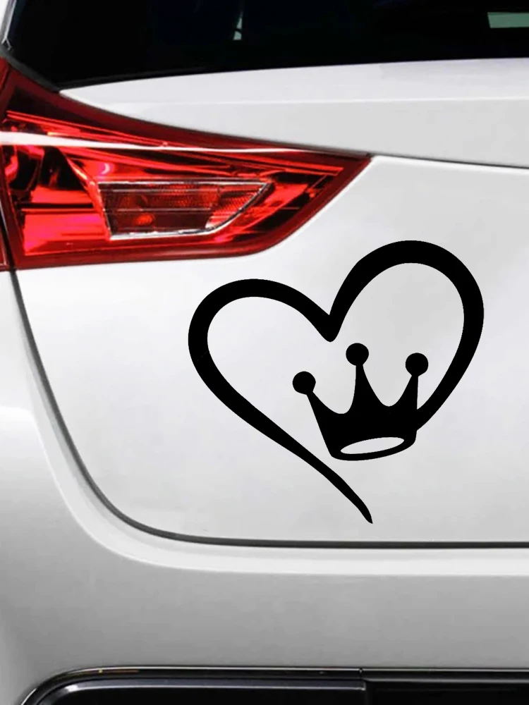 Vinyl Decal The Heart and the King Crown Car Sticker Waterproof Auto Decors Car Styling Car Accessories Pegatinas Para Coche