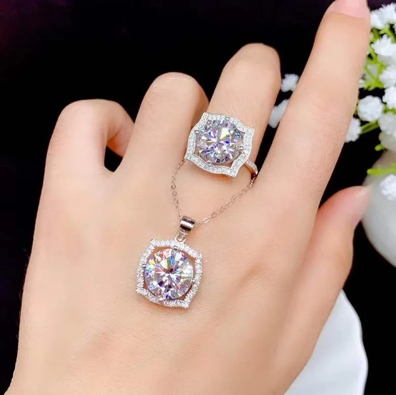 big  5 ct moissanite set ring earrings necklace ladies party birthday gift high end jewelry