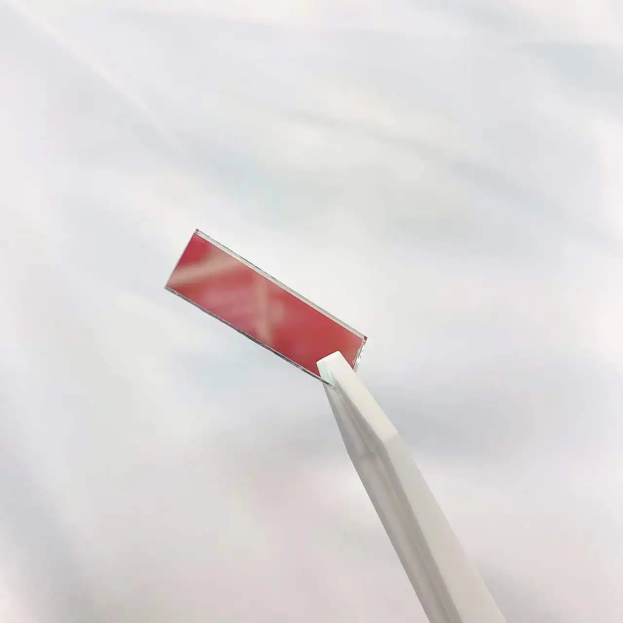 サイズ30x10mm/1mm厚さ658nmナローブ合格光フィルターガラス