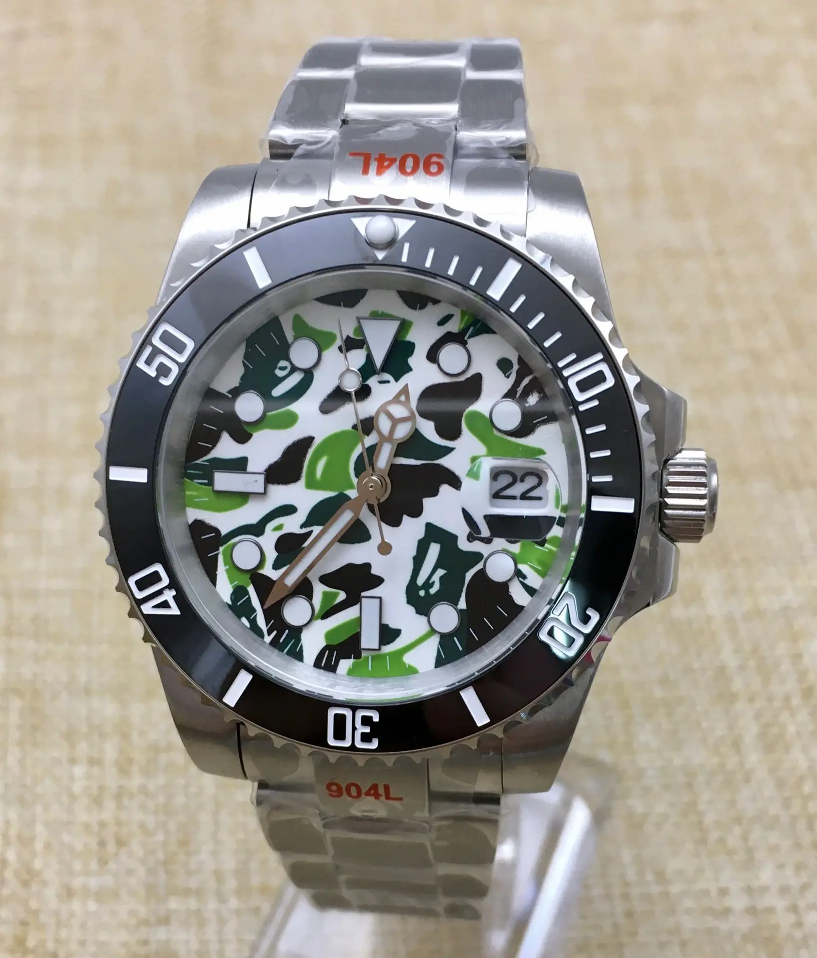 Fashion Green Camouflage Dial Luminous Sports Men\'s Watch Automatic Watch Mechanical Stainless Steel Case Bracelet