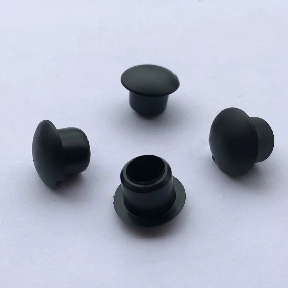 10Pcs Black Plastic Round Caps Hole Plug 9mm 10mm 11mm Protection Gasket Dust Seal End Cover Caps For Pipe Bolt Furniture