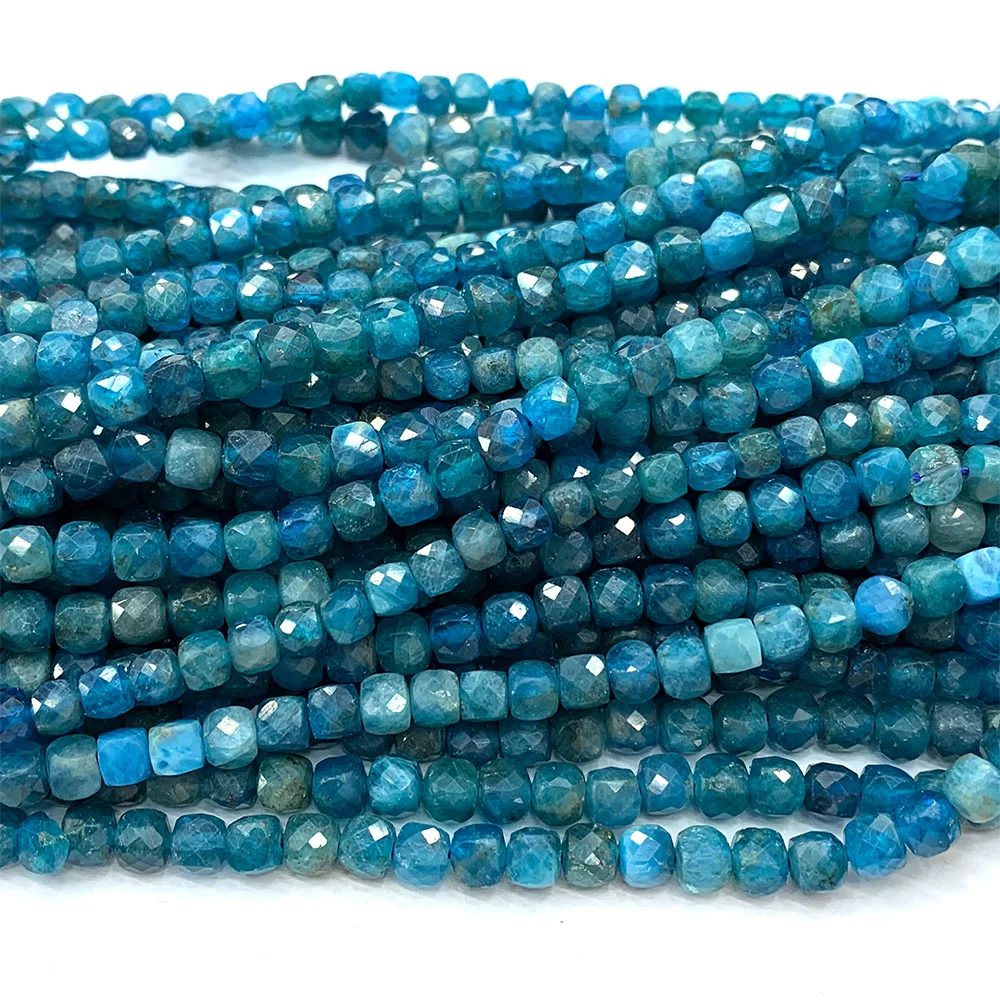 Veemake Apatite Irregular Cube Natural Faceted Small Beads 06801