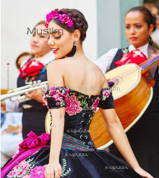 Black Mexican Quinceanera Dresses Charro Beaded Off The Shoulder Halloween vestidos de 15 quinceañera Birthday Party Customzied