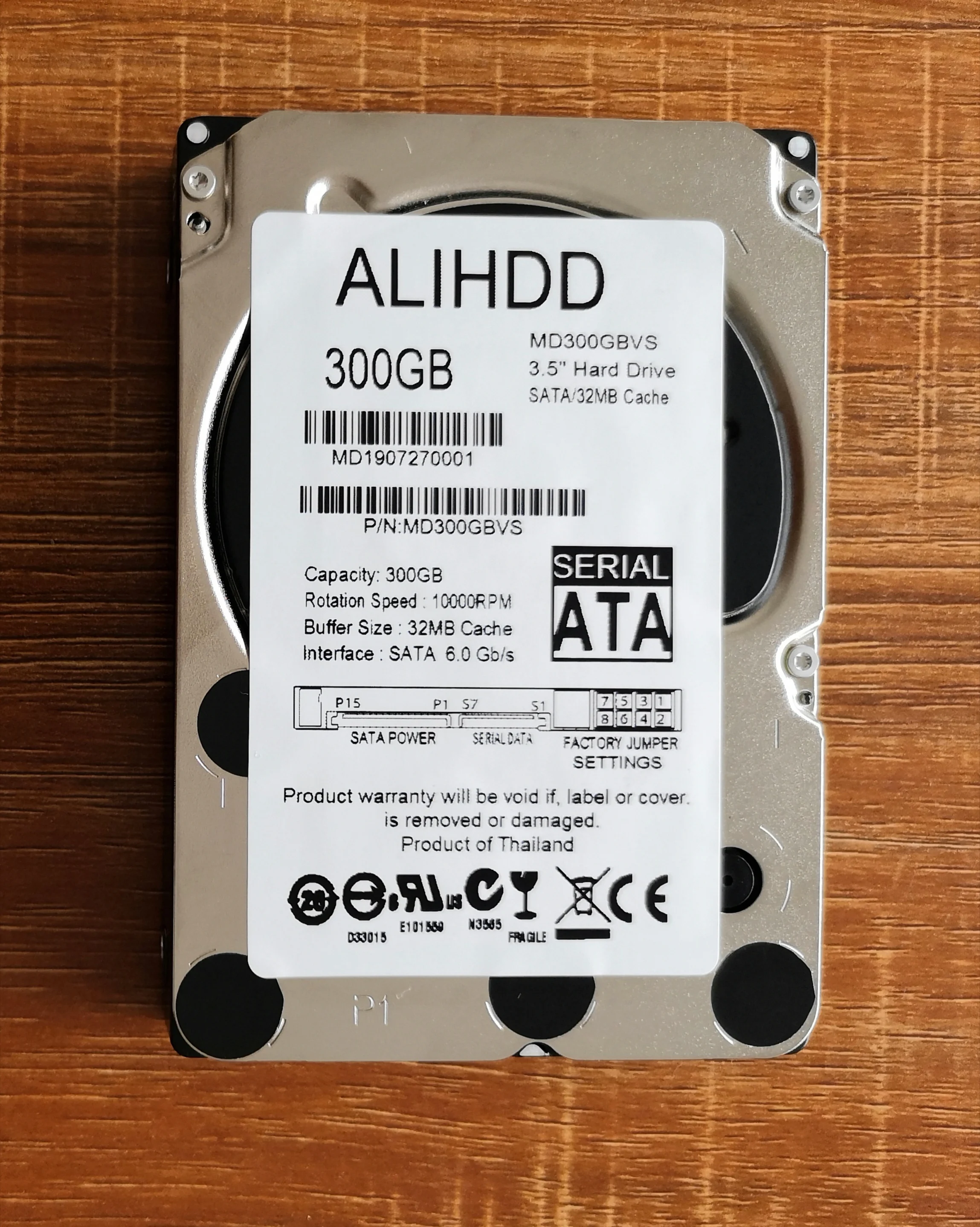 WD3001BKHG, белая этикетка МаxDigital // MD300GB SAS, 2.5 дюйма, сервер жесткий диск, гарантия на 1 год