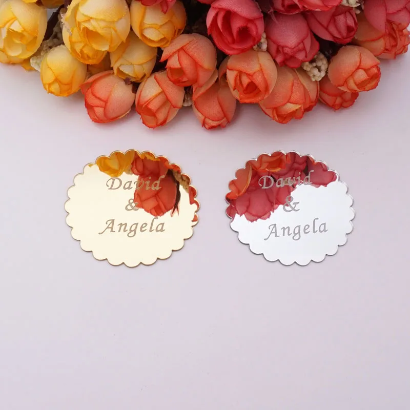 

30pcs Personalized Acrylic Mirror Round Custom Couple Name Wedding Date Stickers Guest Small Gift Decoration Party Favors