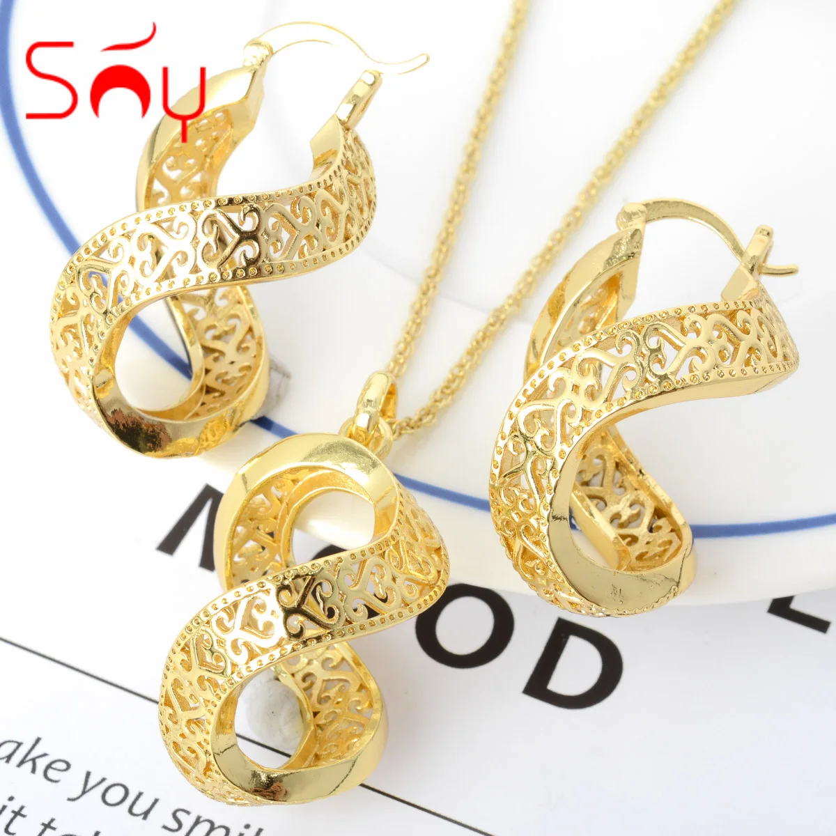 

Sunny Jewelry Sets Hot-Selling “8”Shape Hollow Brass Gold Plated Earrings Pendent Necklace For Women Wedding Party Anniversary