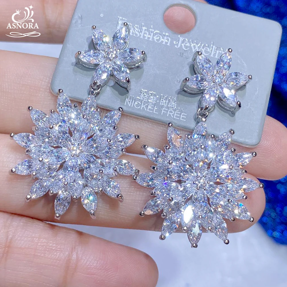 

ASNORA Luxury Fashion Jewelry Classic Snow Flower Lucky Earrings Micro Pavé Zirconia Popular Engagement Party Gift Earrings