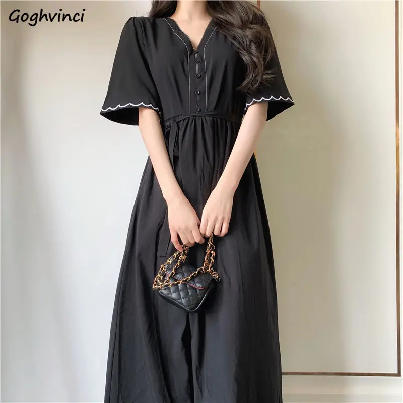 Short Sleeve Dress Women 2XL Black Pleated V-neck Solid French Elegant Temperament Womens Dresses Sweet Streetwear Summer Trendy