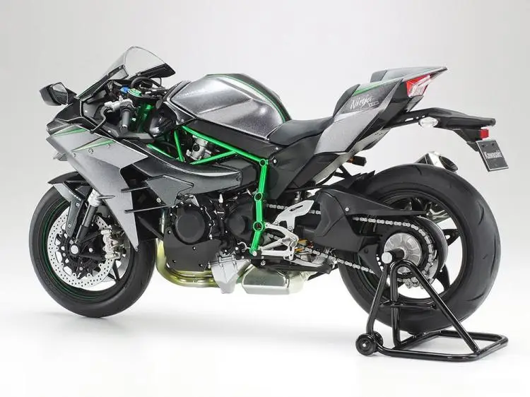 1/12 Tamiya Plastic Assembly Car Model Toy Kawasaki Ninja H2 Carbon Fiber Edition Motorcycle Static Model DIY Assembly Kit 14136