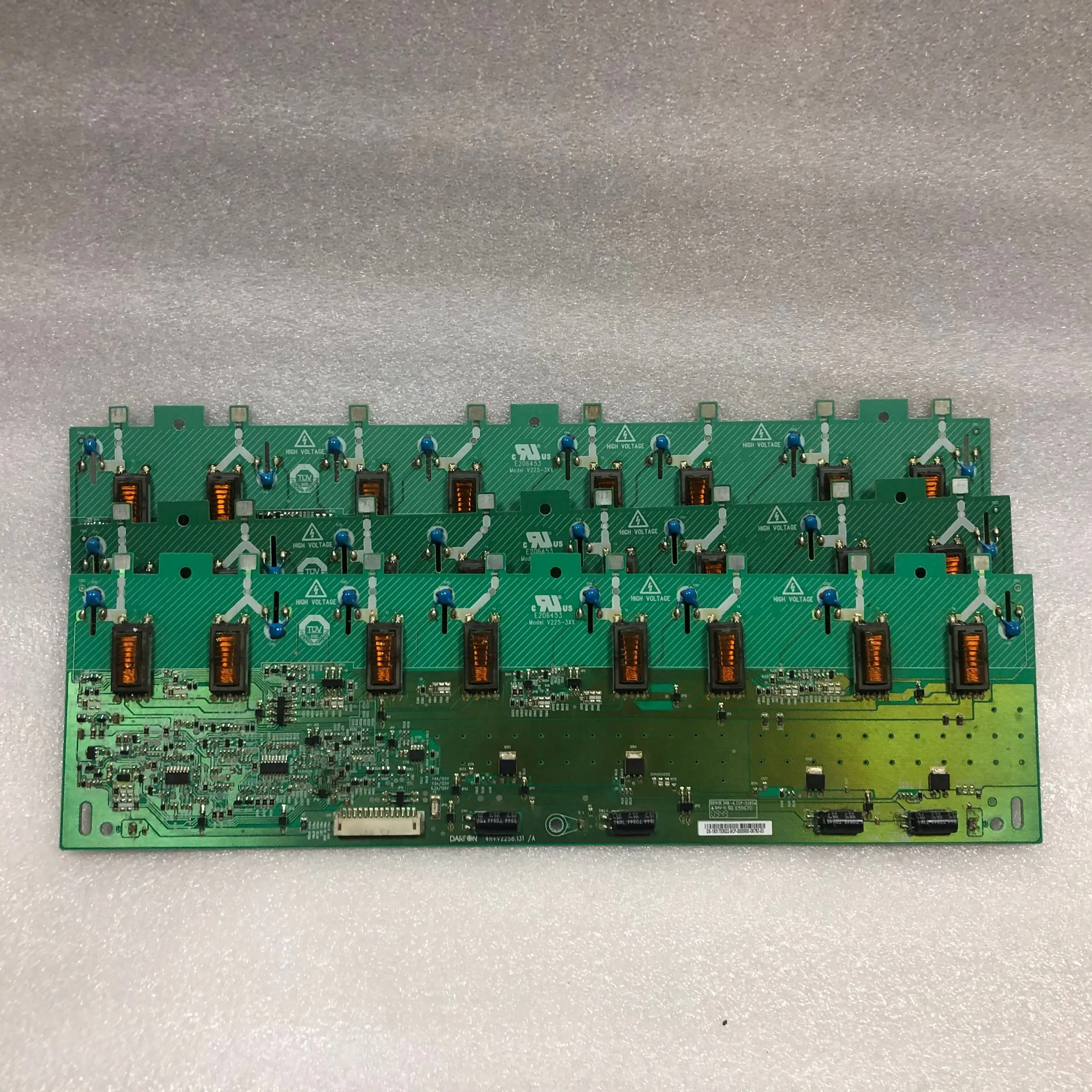 

good work in stock power board 1PCS LT32720 4H+V2258.131/A T315XW02 V.R04