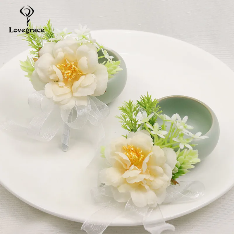 Groomsmen Boutonniere Corpetto Spille Damigelle Fiori Del Braccialetto Del Polso Spilla Fiore di Seta Fiore di Cerimonia Nuziale Degli Uomini Del Vestito Accessori