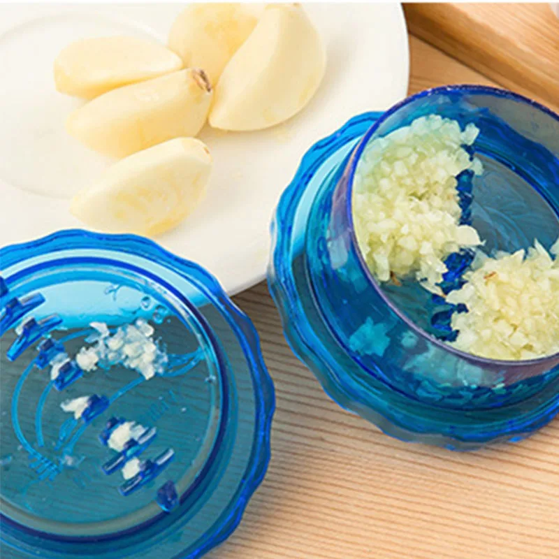 1pcs Garlic Presses Kitchen Grinding Mill Multifunction Ginger Garlic Crusher Food Chopper Kitchen Tool