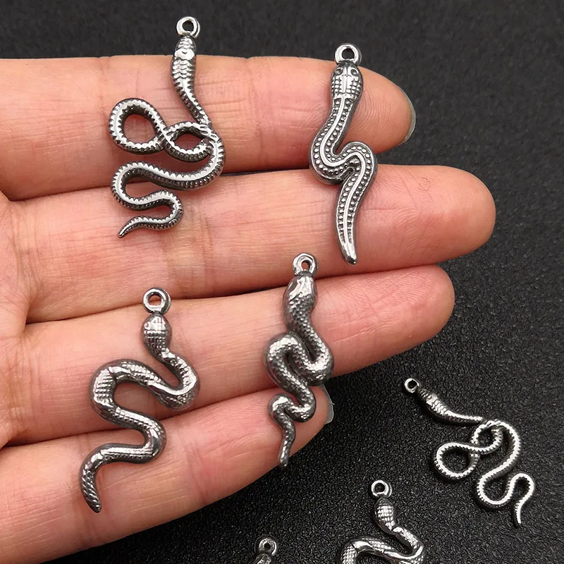 Why Python Charms Are the Ultimate DIY Jewelry Accessory for Creative Crafters