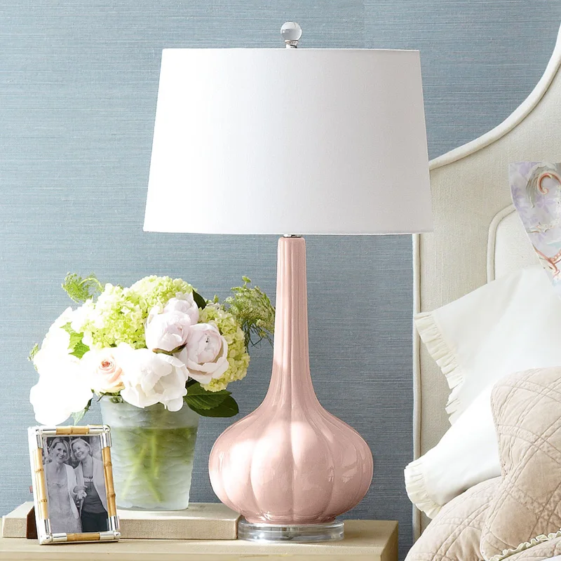 

Table lamp North European and American simple home warm and romantic ceramic bedroom bedside lamp living room lamp