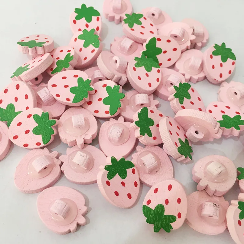 20pcs Strawberry Wood Sewing Buttons Scrapbooking Craft Garment Clothes DIY Supply for Kids Girl Clothes Pink Red Color