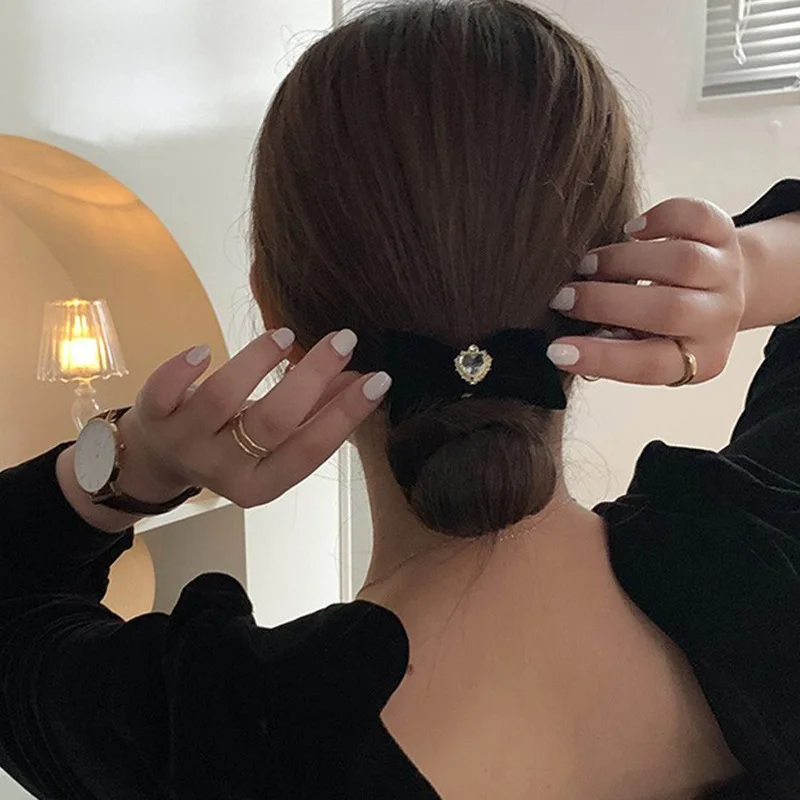 Schwarz Bowknot Haar Clips Herz-förmigen Strass Zirkon Brötchen Haarnadel Frauen Mädchen Barrettes Party Kopfschmuck Haar Zubehör