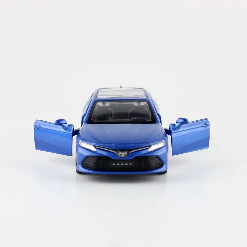 Diecast Metal Toy Model 1:43 Toyota 2017 Camry Car Pull Back Doors Openable Educational Collection Gift Kid Match Box