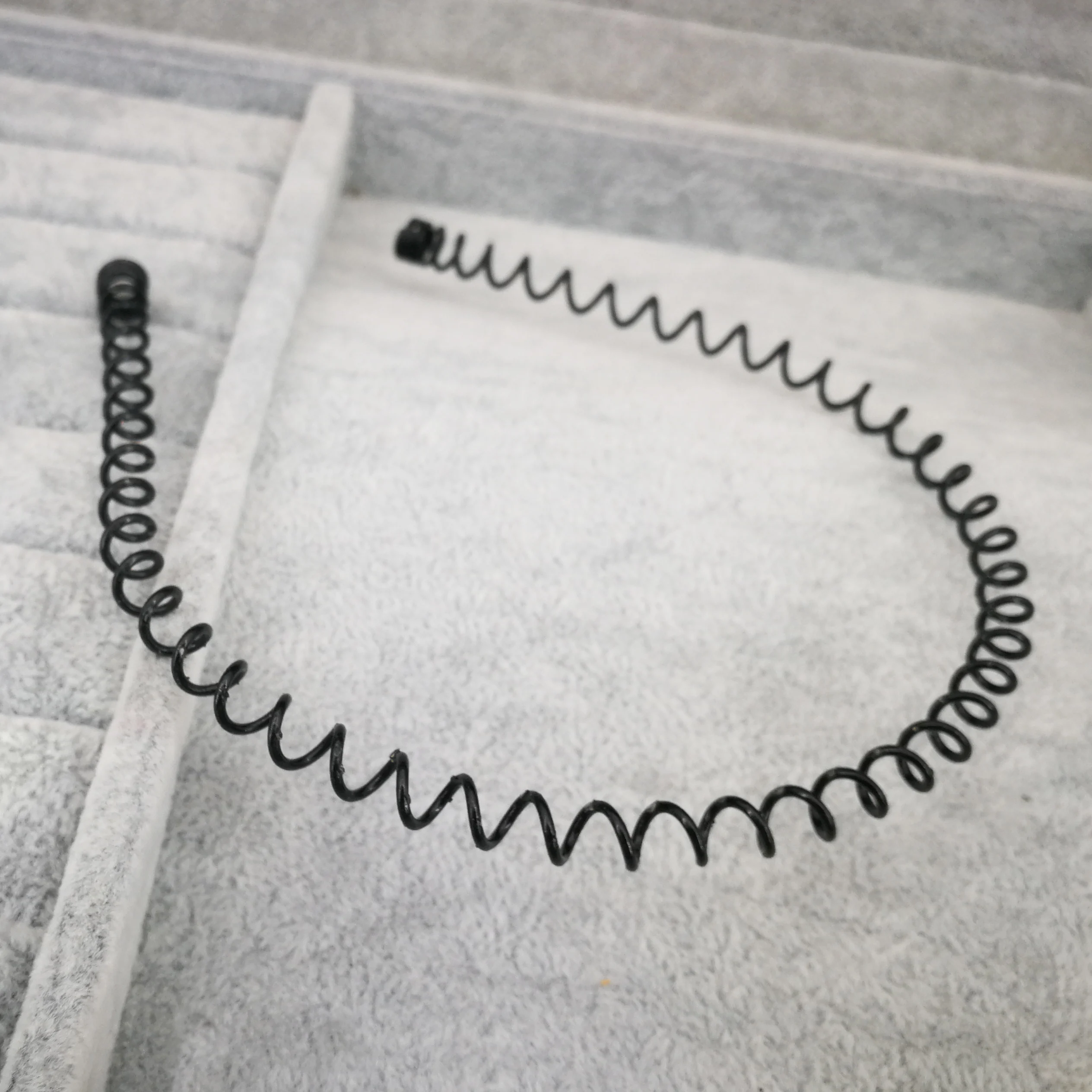 Mode Schwarz Metall Winkte Sport Haarband Solide Männer Frauen Unisex Waschen Haar Band Casual Erwachsene Haar Styling Werkzeuge Zubehör – Detail 10